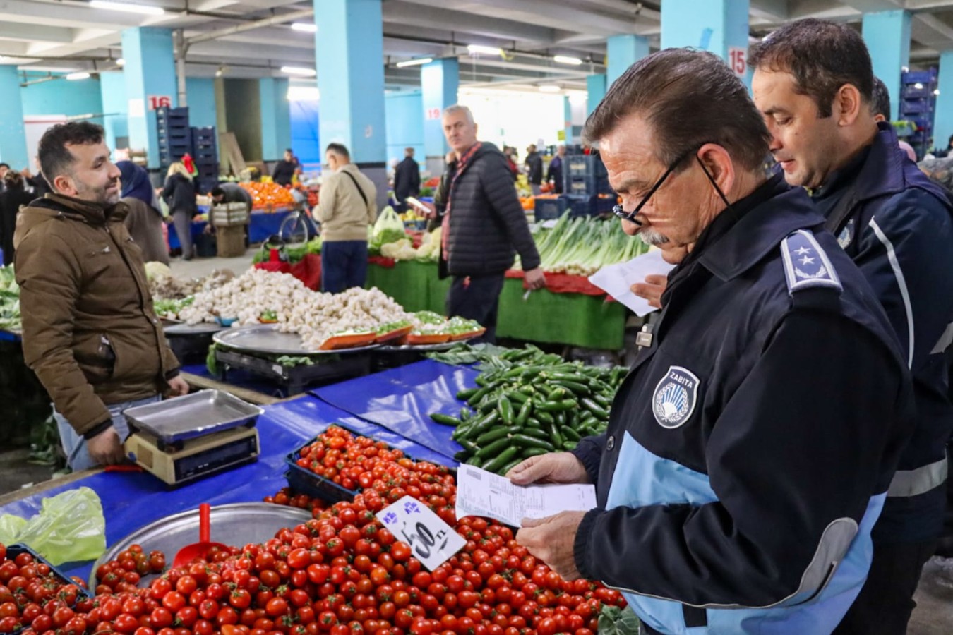 YALOVA BELEDİYESİ’NDEN PAZARYERİNDE FATURA DENETİMİ