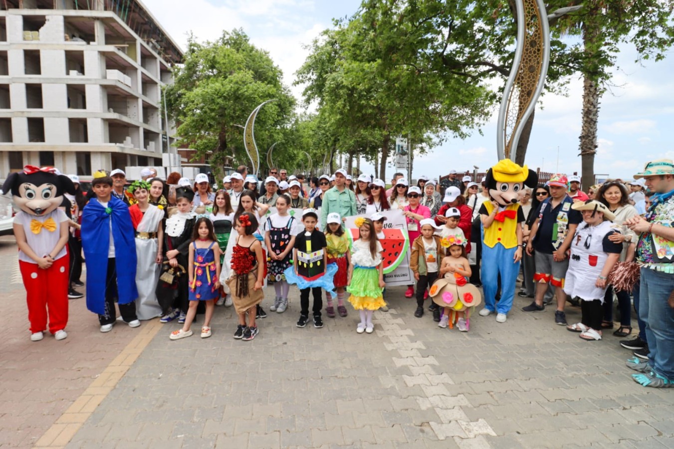 YALOVA EKOFEST 3 RENKLİ GÖRÜNTÜLERE SAHNE OLDU