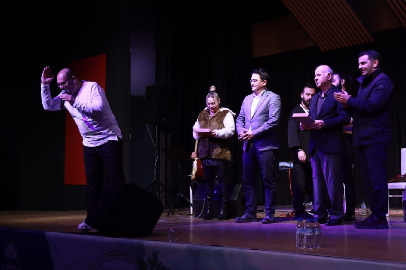 YALOVA, SANATÇILARIYLA BULUŞTU