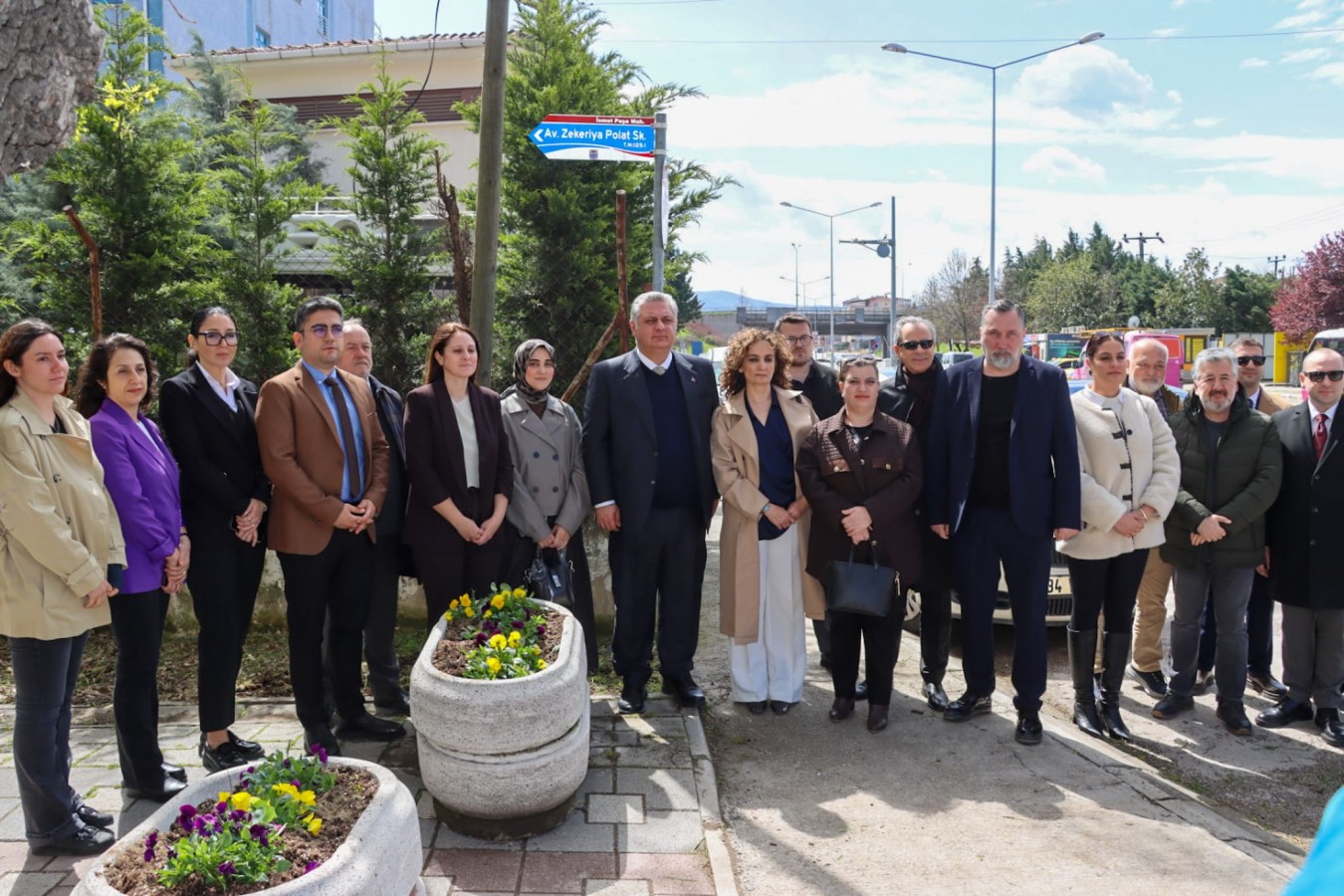 YALOVA’DA AVUKAT ZEKERİYA POLAT’IN İSMİ SOKAĞA VERİLDİ