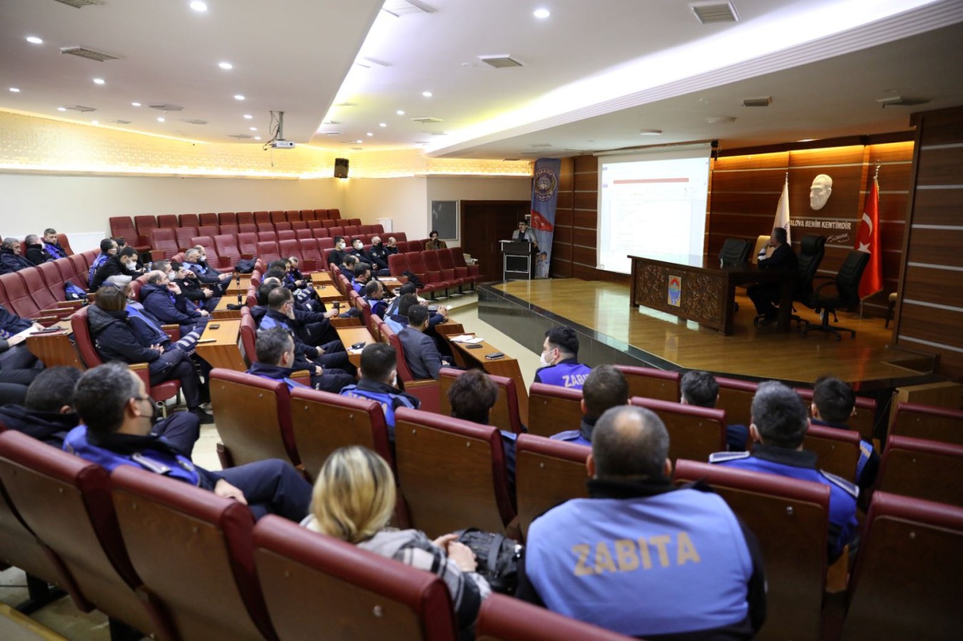 YALOVA’DA ZABITALARA BİLGİLENDİRME EĞİTİMİ YAPILDI