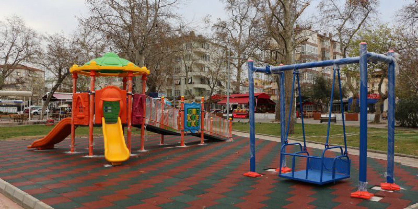 Yalova’nın İlk Tekerlekli Sandalye ile Kullanılabilecek Engelli Parkı