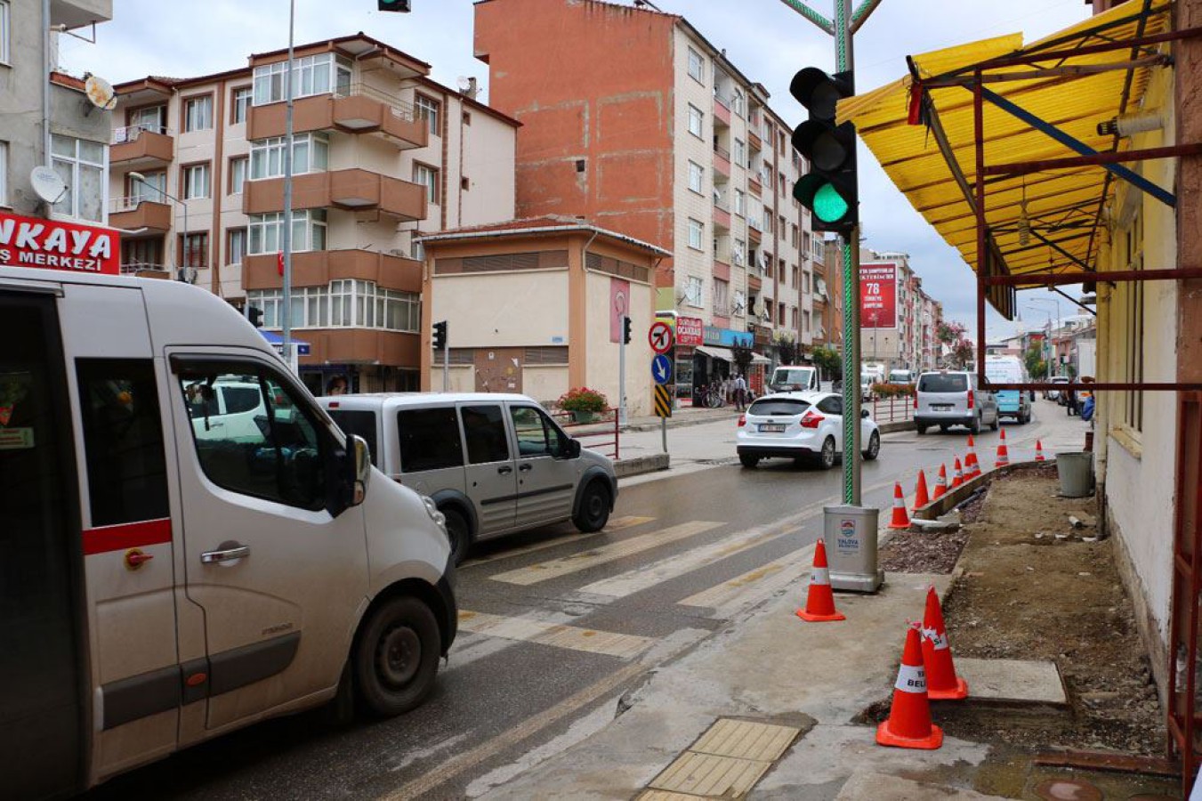 YAYA VE ARAÇ TRAFİĞİ RAHATLAYACAK