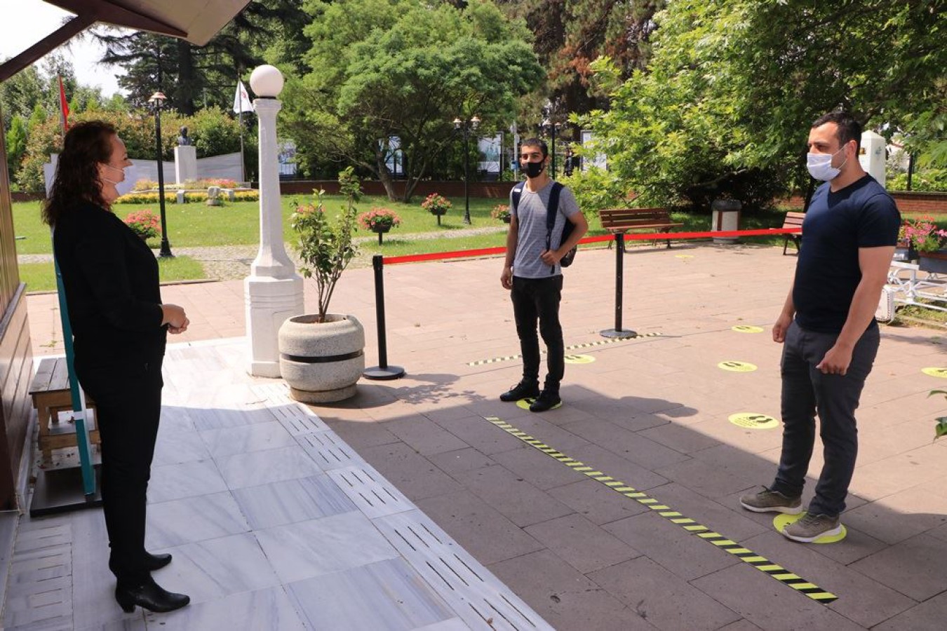 YÜRÜYEN KÖŞK TÜM TEDBİRLER EŞLİĞİNDE AÇILDI